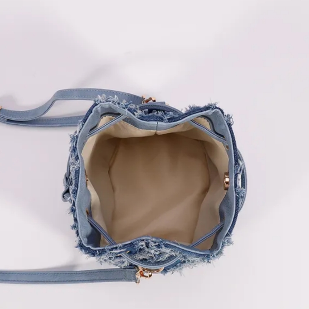 Denim Jean Crossbody Bucket Shoulder Bag Frayed Blue Ombre Boho Super Cute - Picture 3 of 13